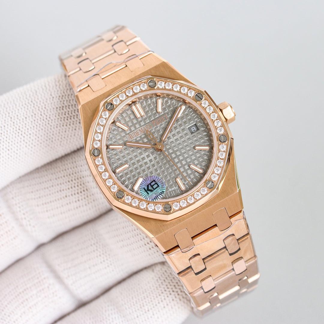 Audemars Piguet Royal Oak serisi 77351 - Glimmer of Luxury