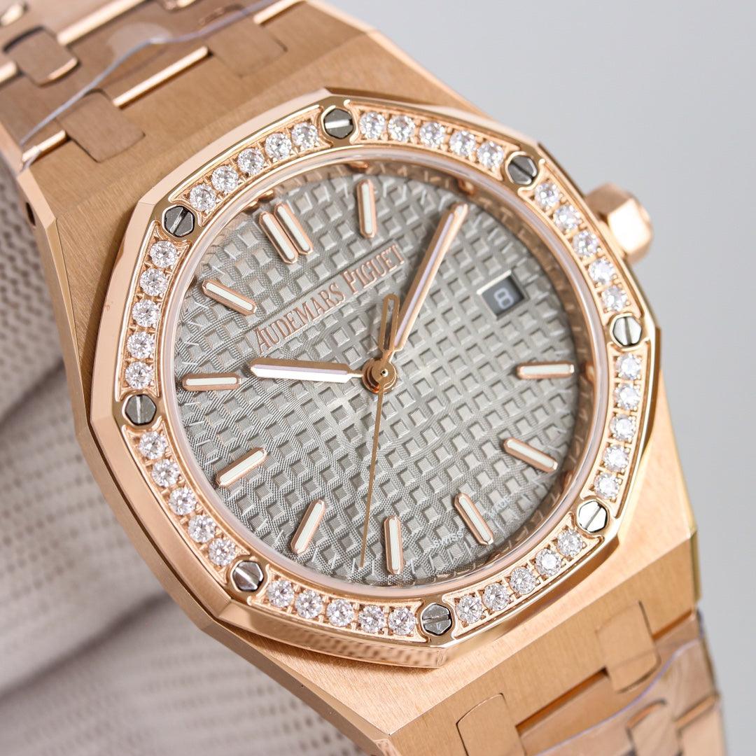 Audemars Piguet Royal Oak serisi 77351 - Glimmer of Luxury