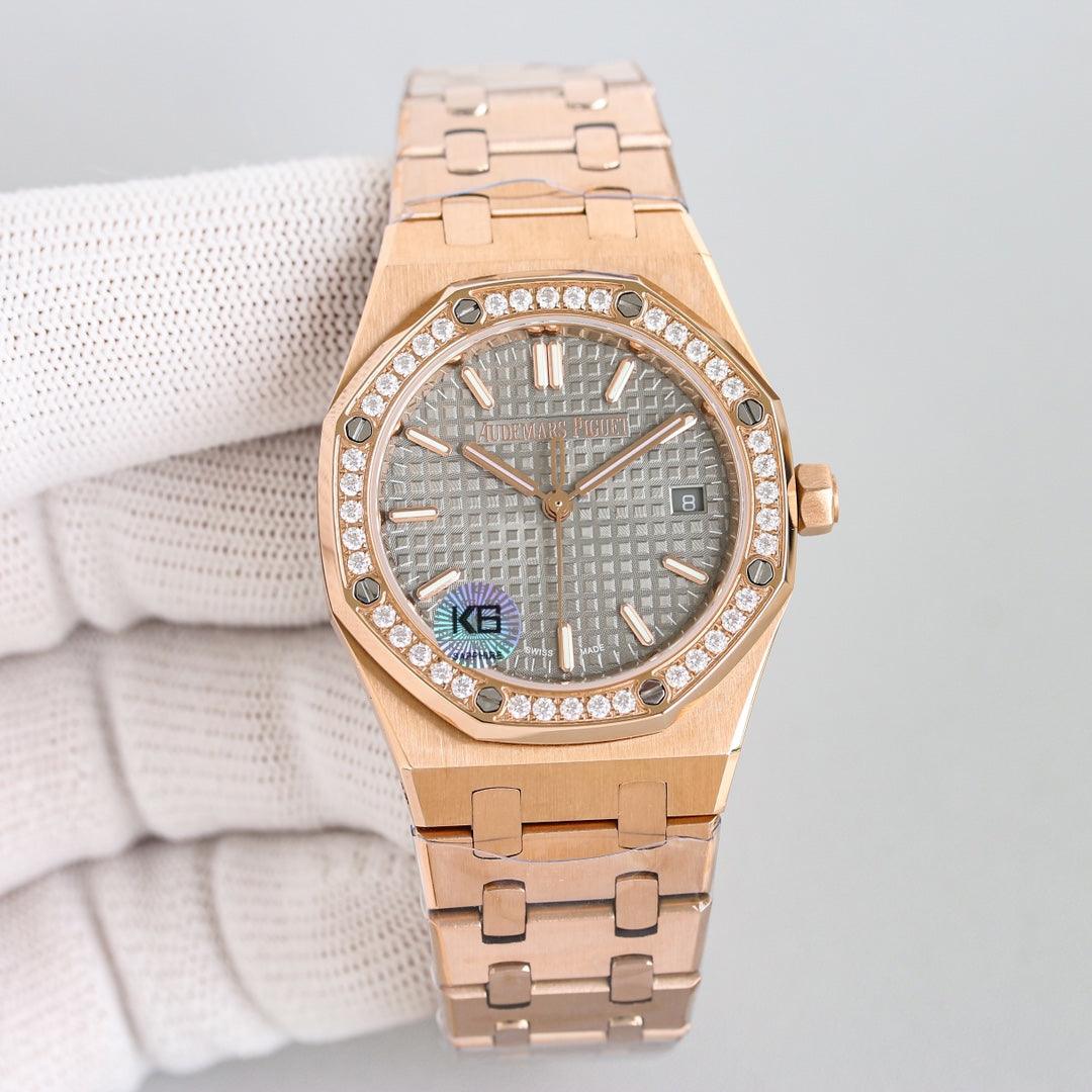 Audemars Piguet Royal Oak serisi 77351 - Glimmer of Luxury