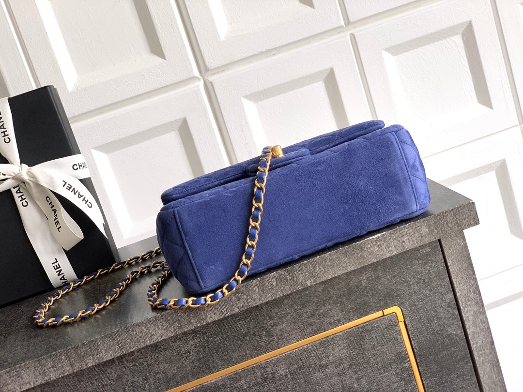 Chanel Kraliyet Mavisi 26C – Mat & Süet Deri Klasik Kapaklı Çanta