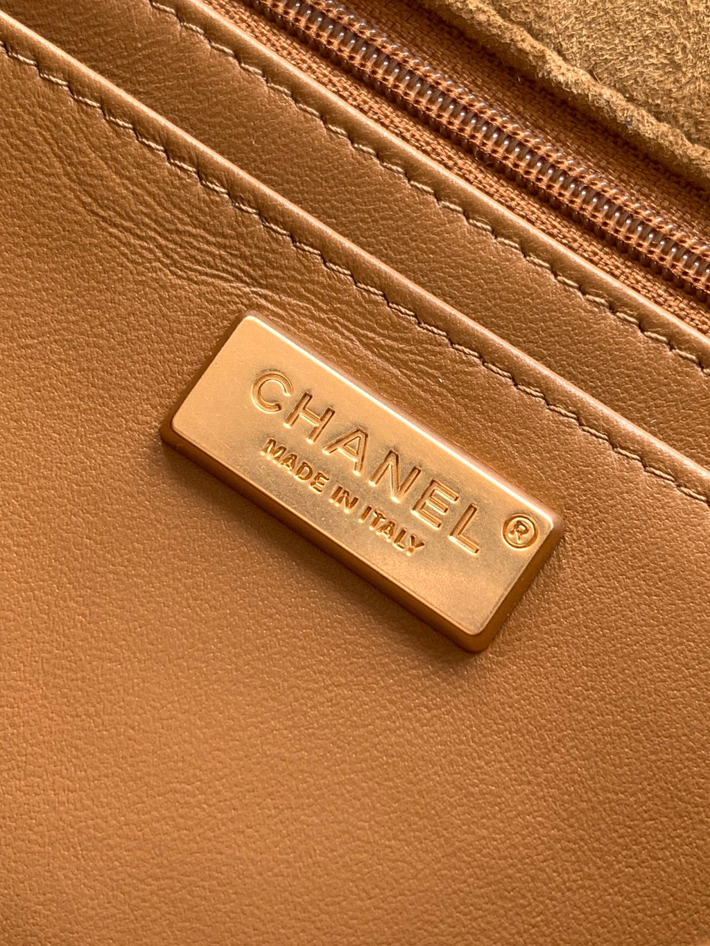 Chanel Kahverengi 26C – Mat & Süet Deri Klasik Kapaklı Çanta