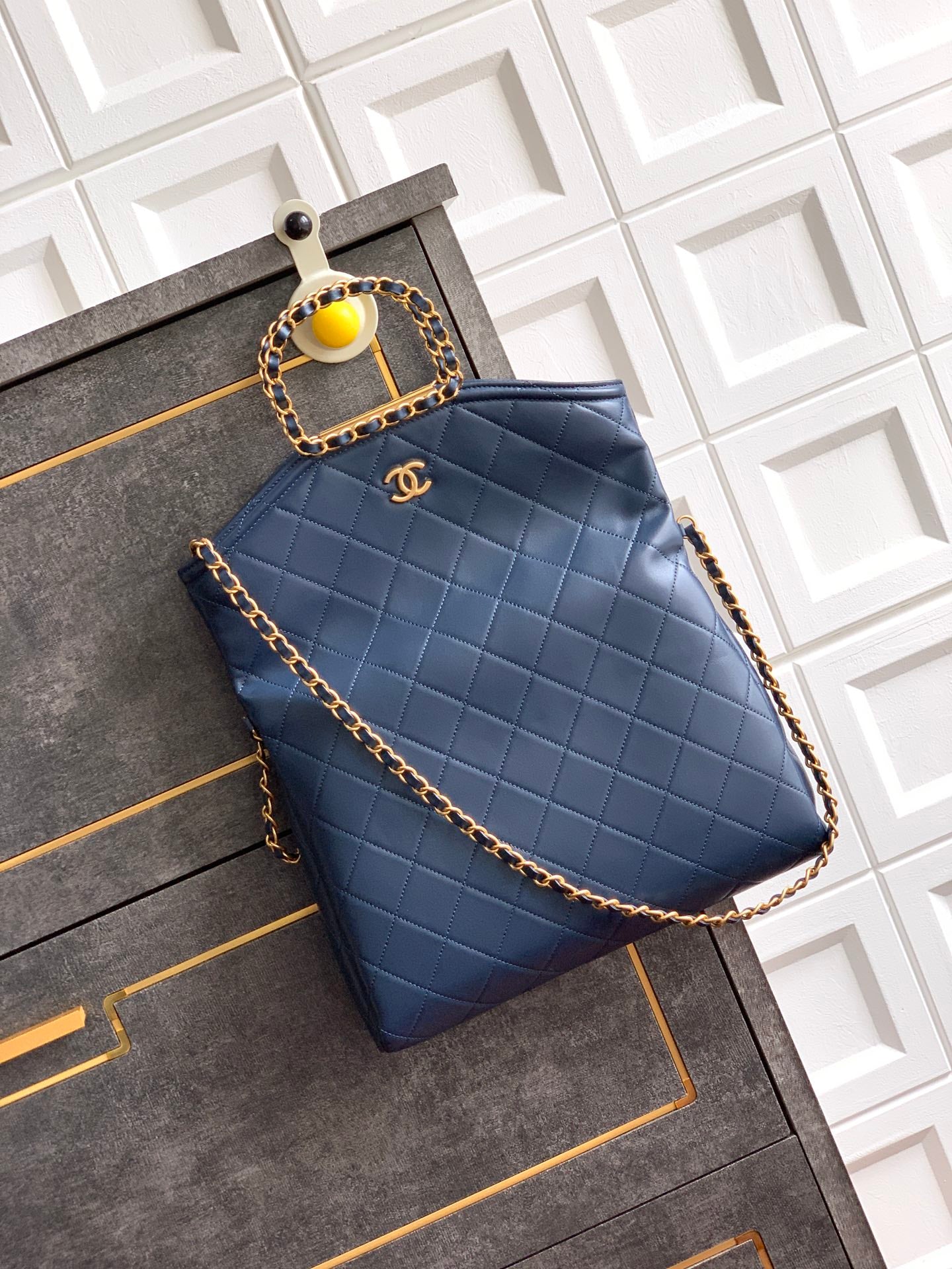 Chanel Heybe Klasik Kapaklı Çanta
