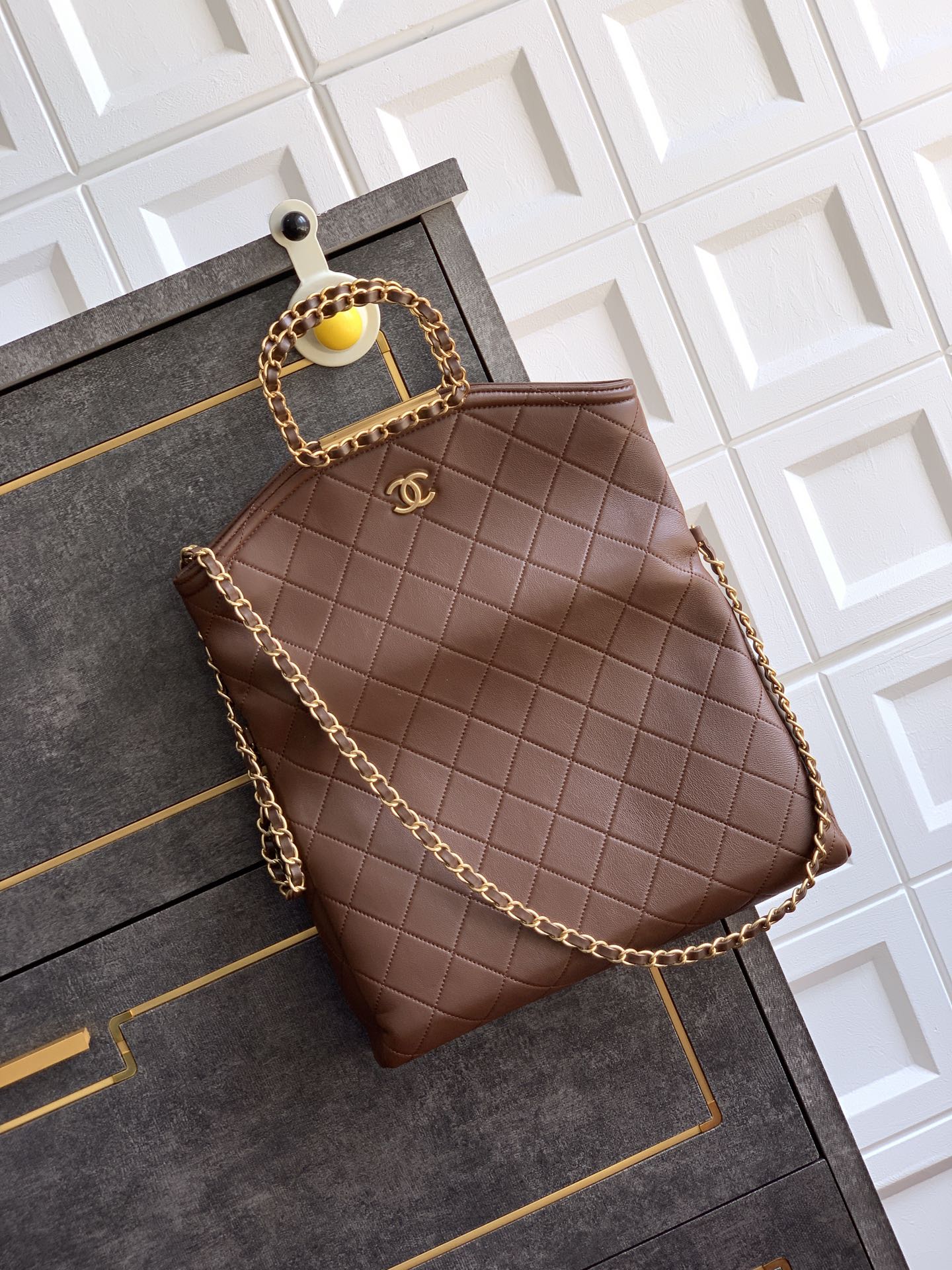 Chanel Heybe Klasik Kapaklı Çanta