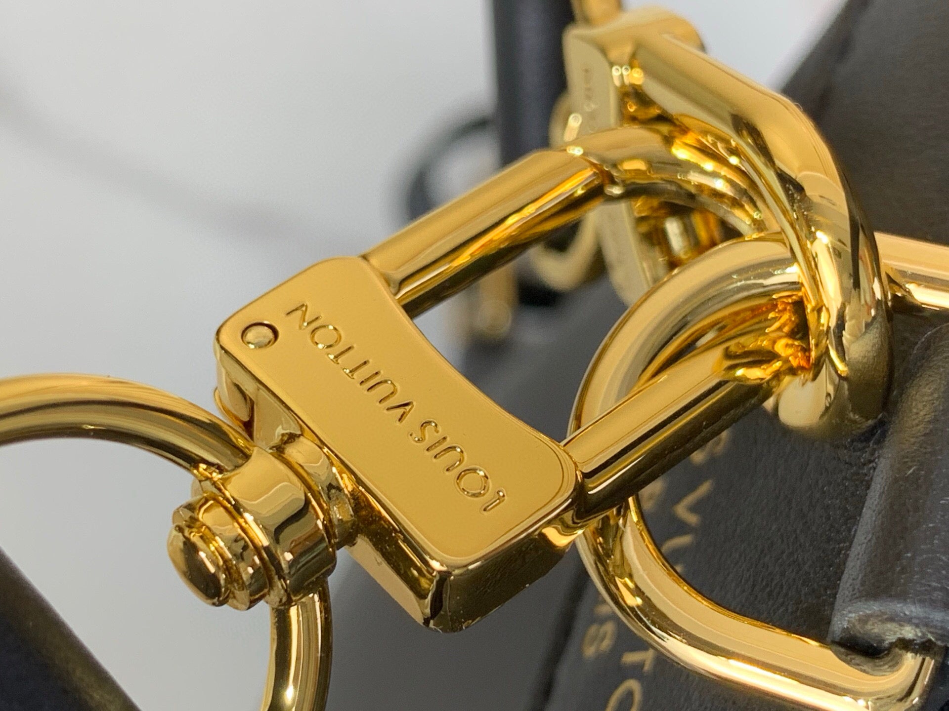 LV Coussin Backpack MM – M25508 Black