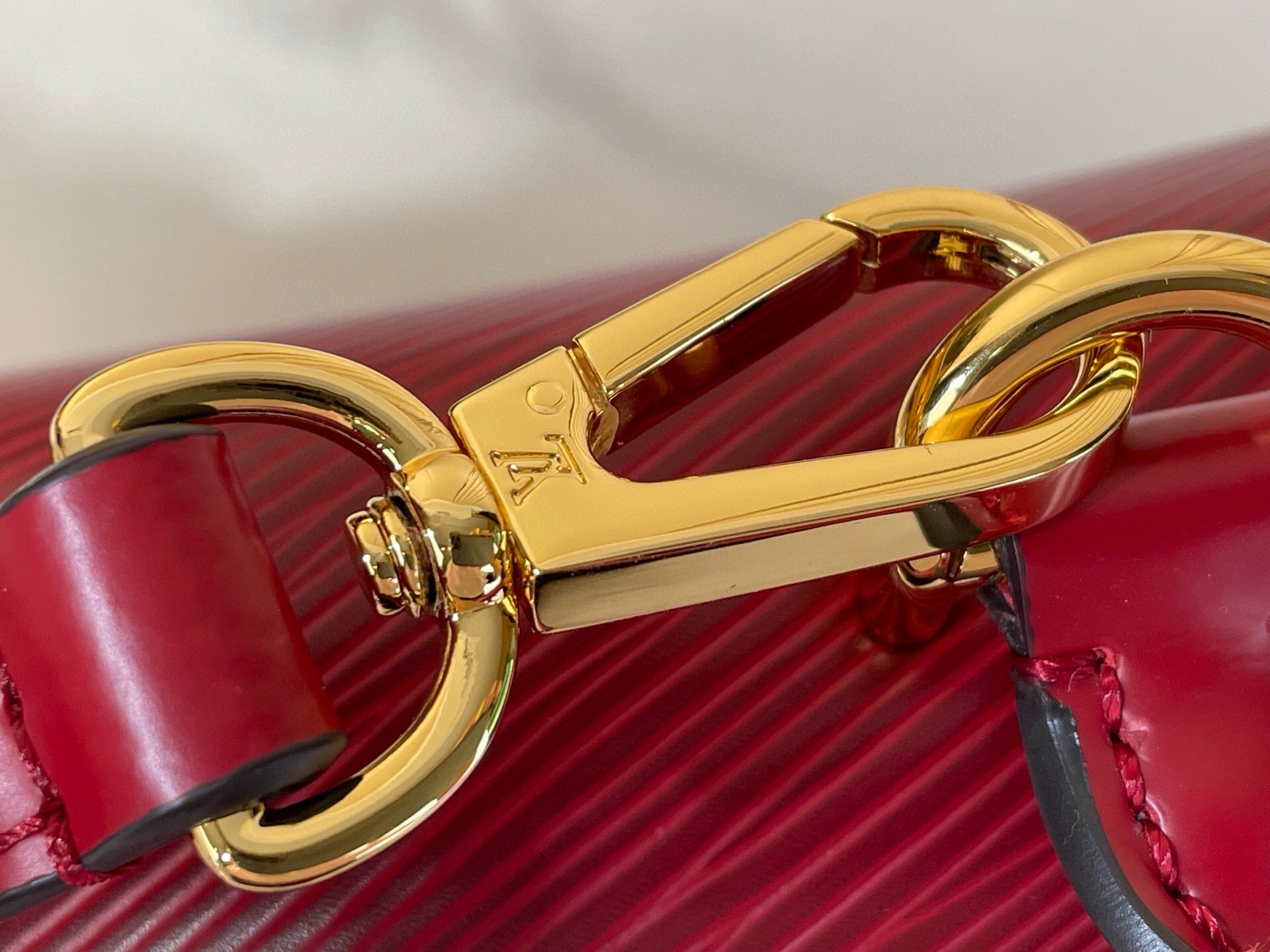 LV Sac Cluny Mini – M15229 Bordo / Epi Dalga Deri