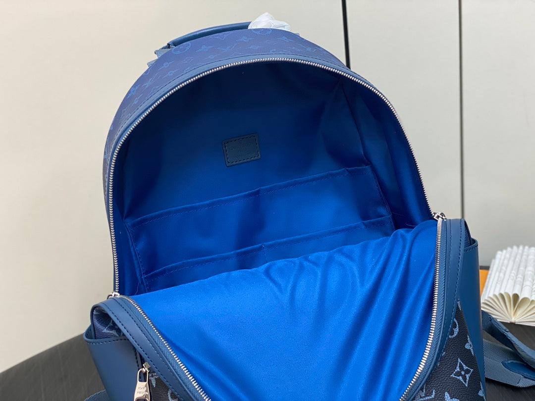 Louis Vuitton M11544 Mavi Degrade Sırt Çantası - Glimmer of Luxury