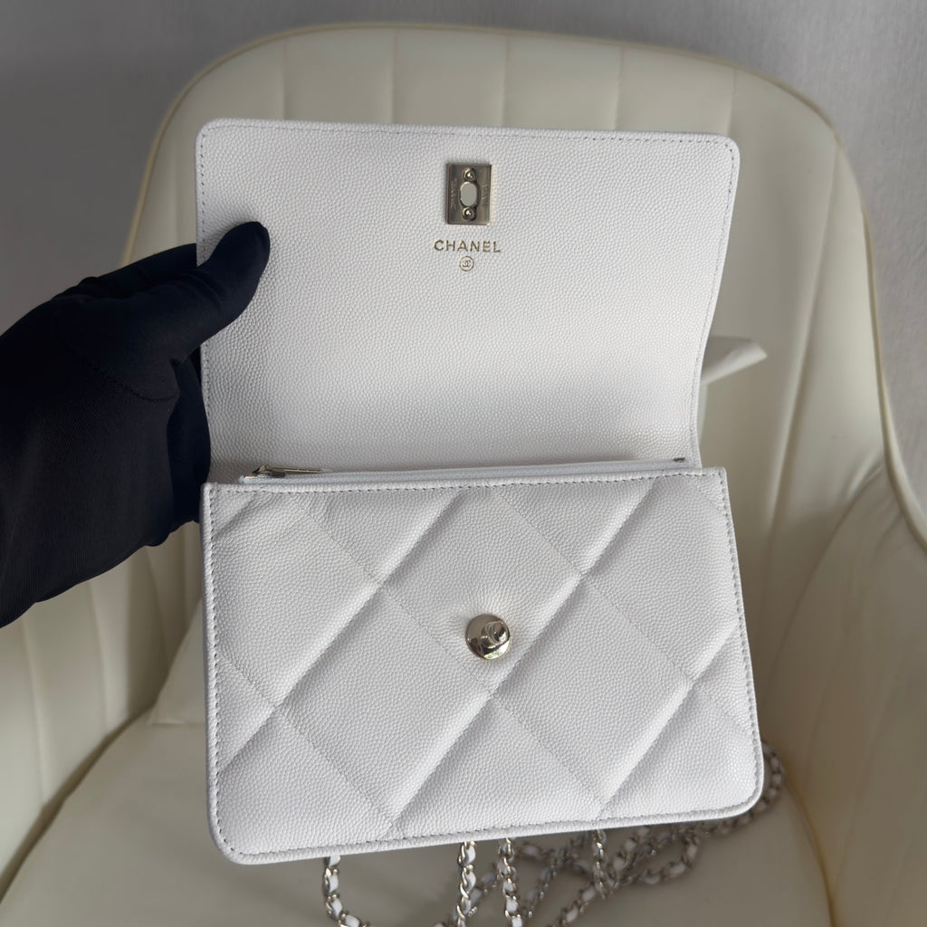 Chanel Trendy CC Top Handle Flap Bag – Caviar Deri / Altın Donanım