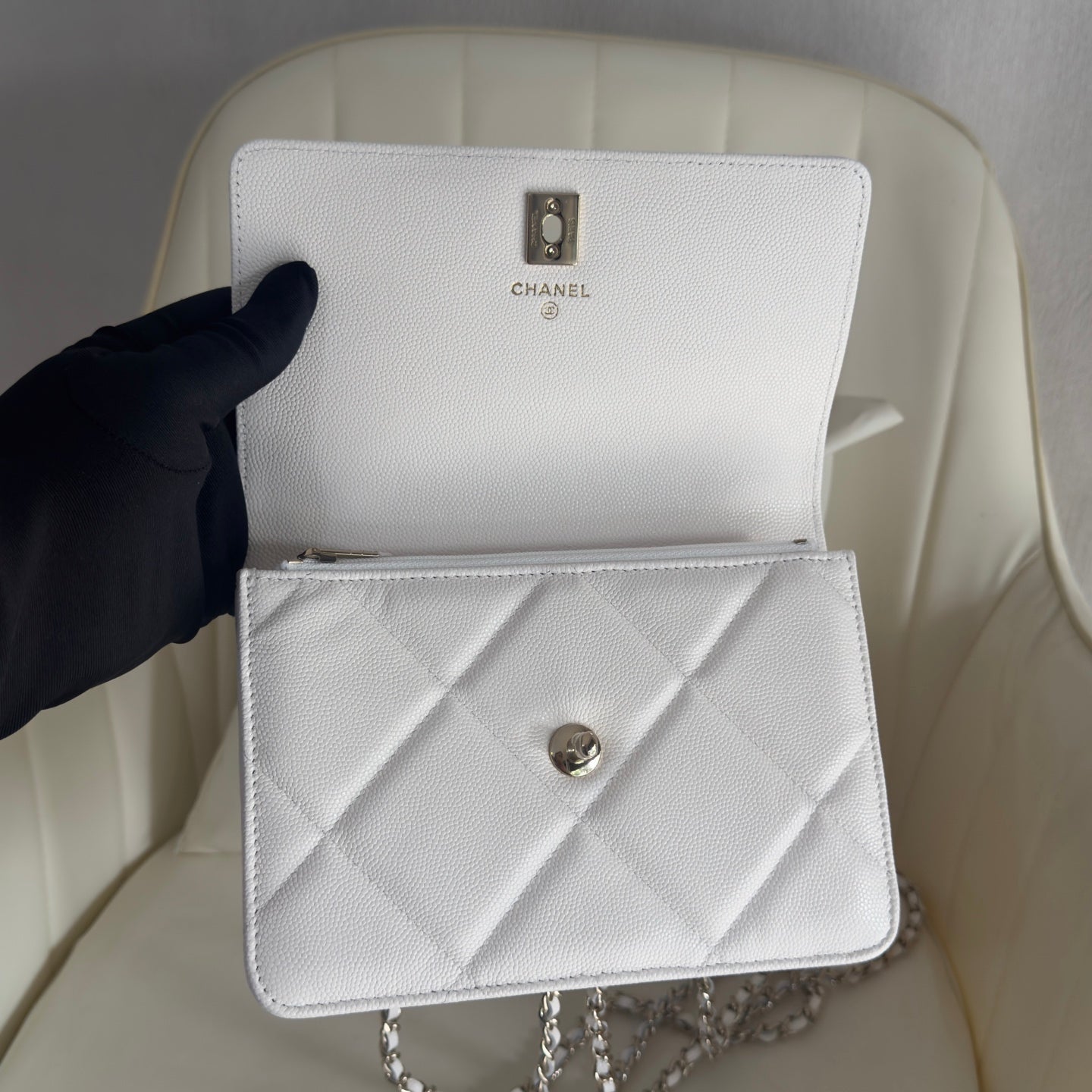 Chanel Trendy CC Top Handle Flap Bag – Caviar Leather / Gold Hardware