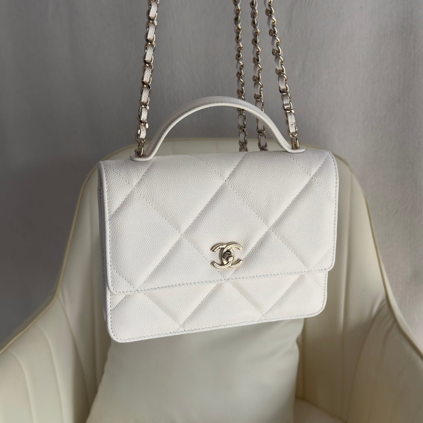 Chanel Trendy CC Top Handle Flap Bag – Caviar Leather / Gold Hardware