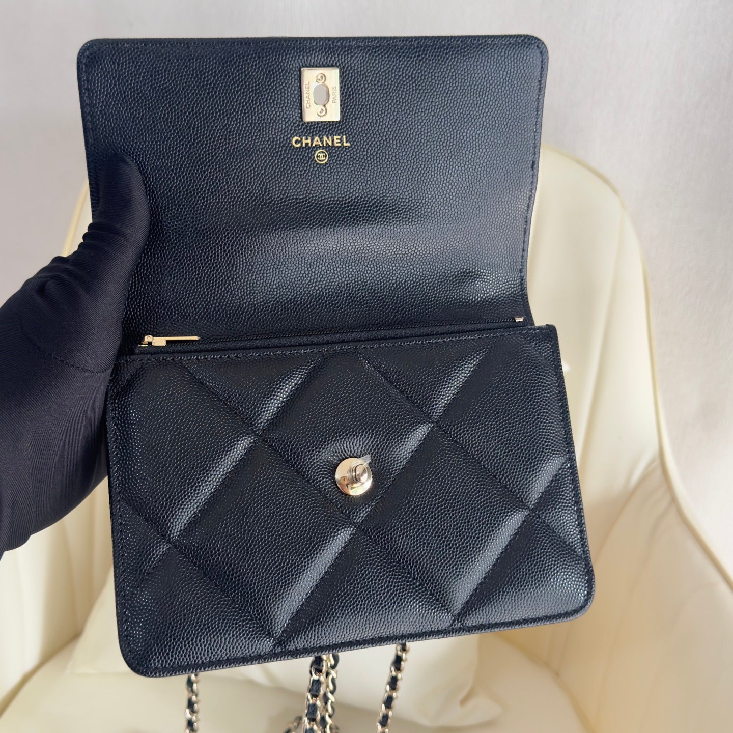 Chanel Trendy CC Top Handle Flap Bag – Caviar Leather / Gold Hardware