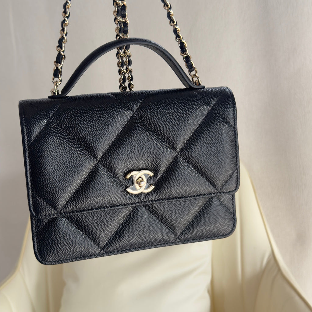 Chanel Trendy CC Top Handle Flap Bag – Caviar Deri / Altın Donanım