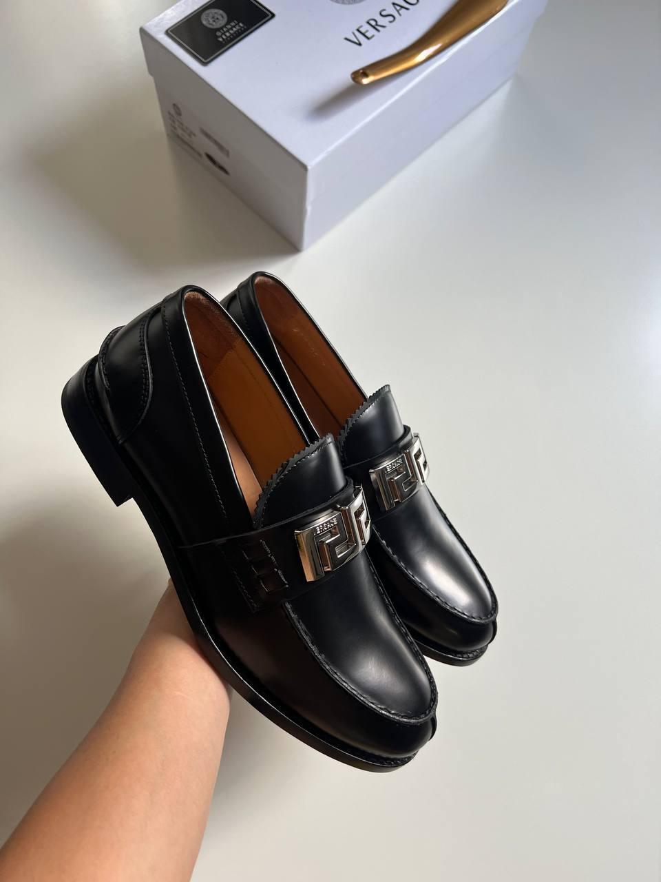 Versace Siyah Erkek Deri Loafer - Glimmer of Luxury