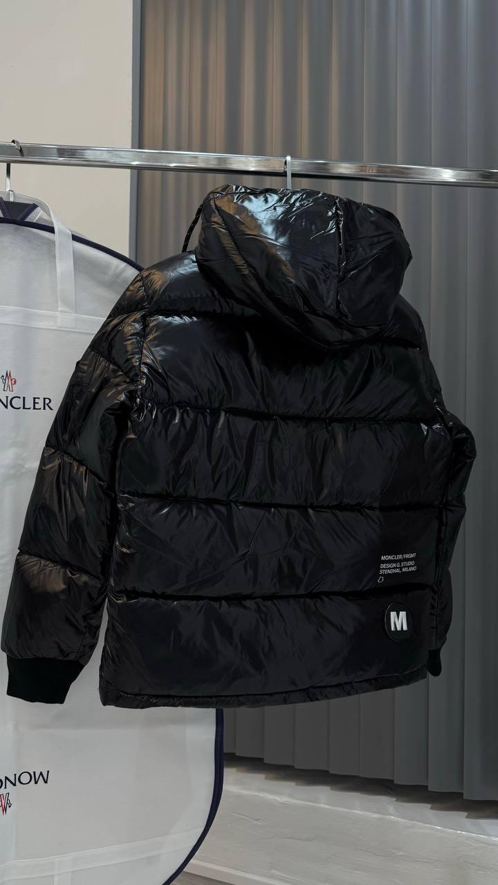 Moncler Kaz Tüyü Dolgulu Erkek Montu - Glimmer of Luxury
