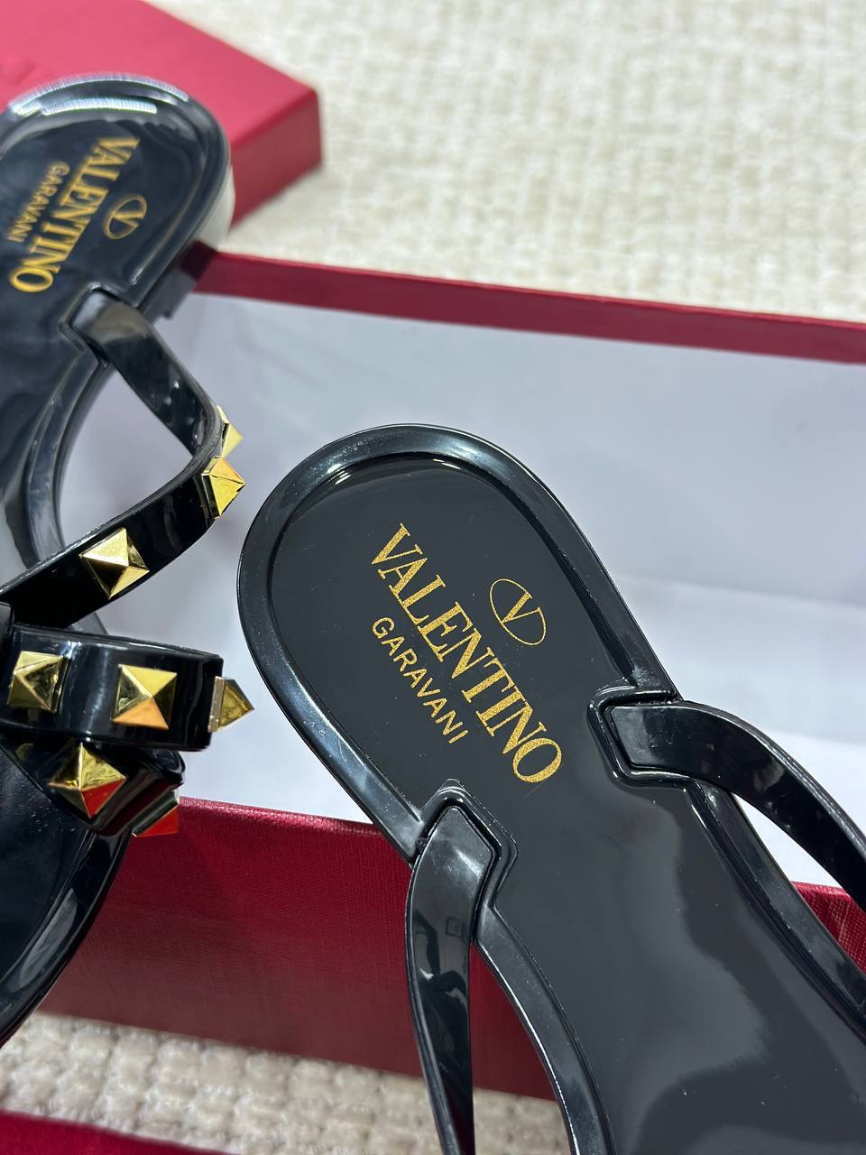 Valentino Garavani Rubber Sandalet