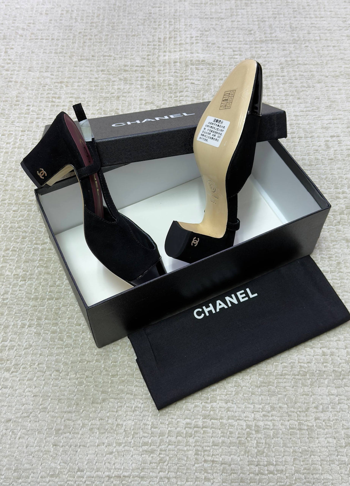 Chanel Patent Leather Closed Toe CC Slingback Shoes 2025