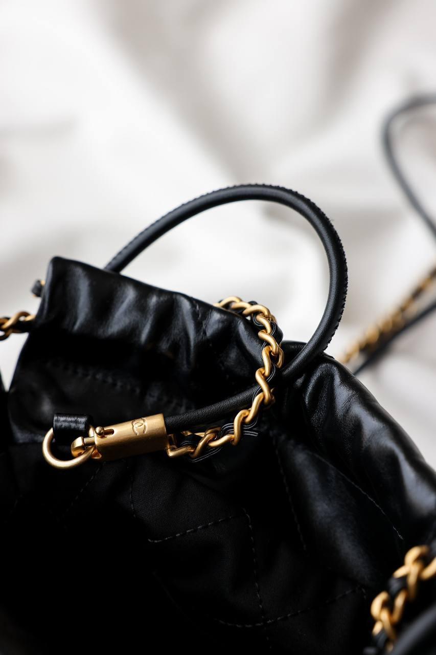 Chanel 22 Mini Çanta Siyah - Glimmer of Luxury