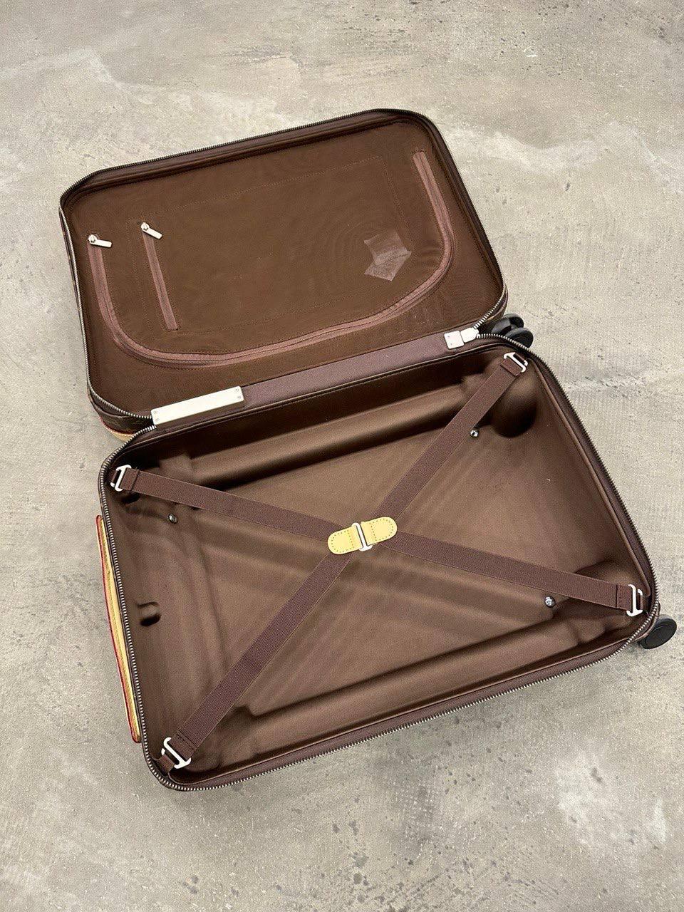 Louis Vuitton Horizon 55 - Glimmer of Luxury