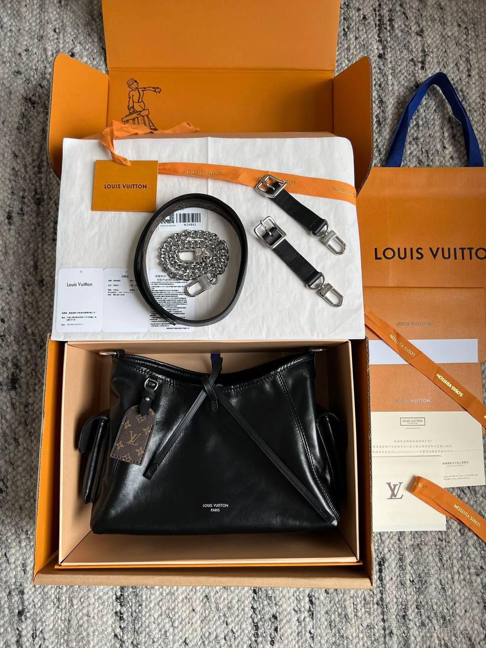 Louis Vuitton CarryAll Cargo PM El Çantası - Glimmer of Luxury