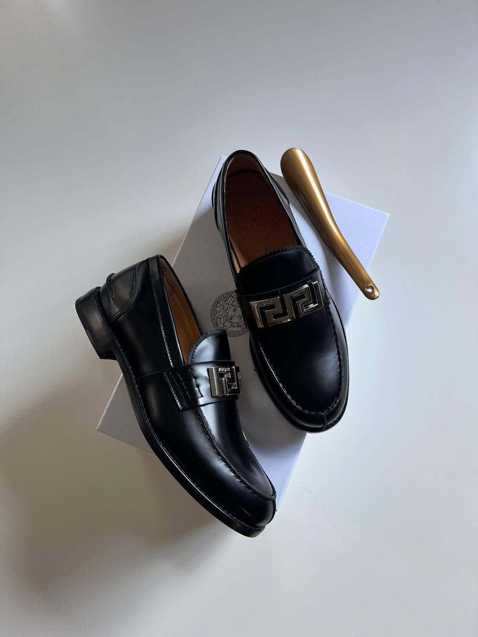 Versace Siyah Erkek Deri Loafer - Glimmer of Luxury