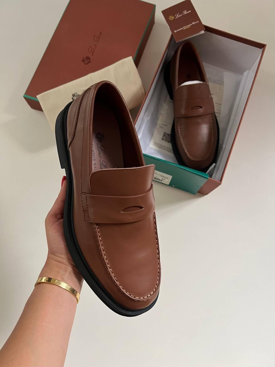 Loro Piana Kahverengi Loafer - Glimmer of Luxury