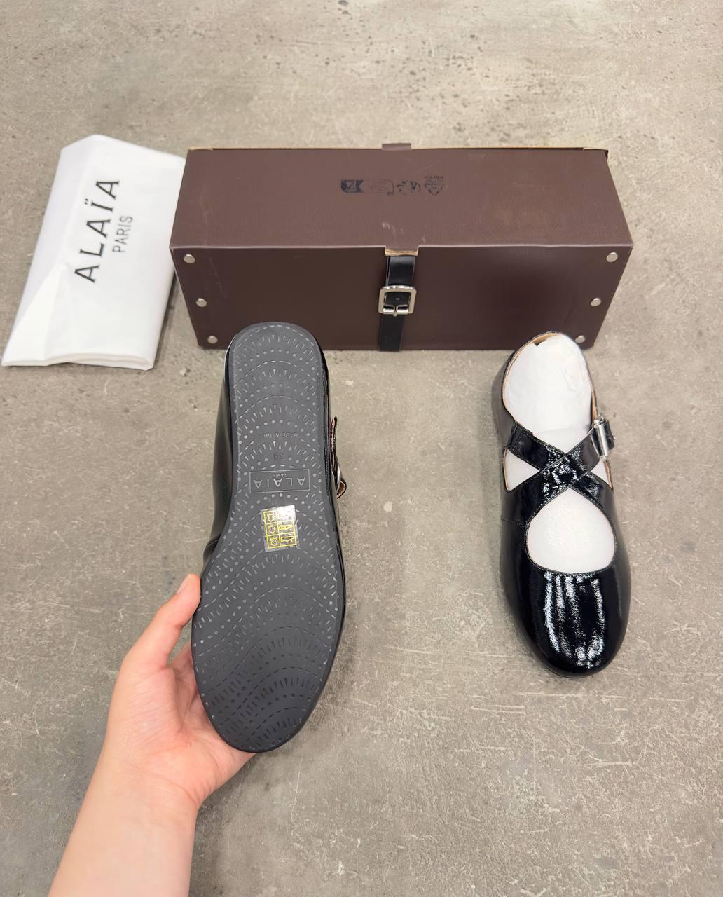 Alaia Criss Cross Balesi - Glimmer of Luxury