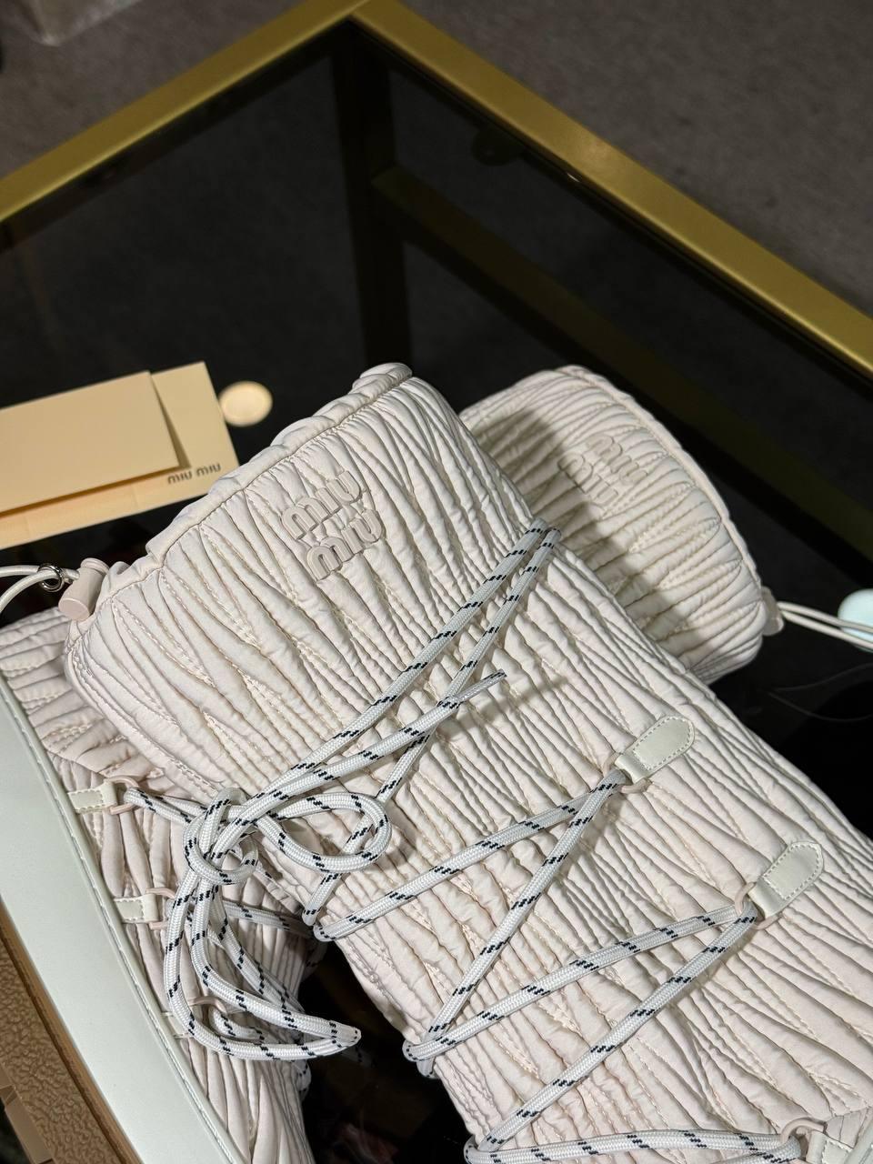 Miu Miu Uzun Kar Botu Beyaz - Glimmer of Luxury