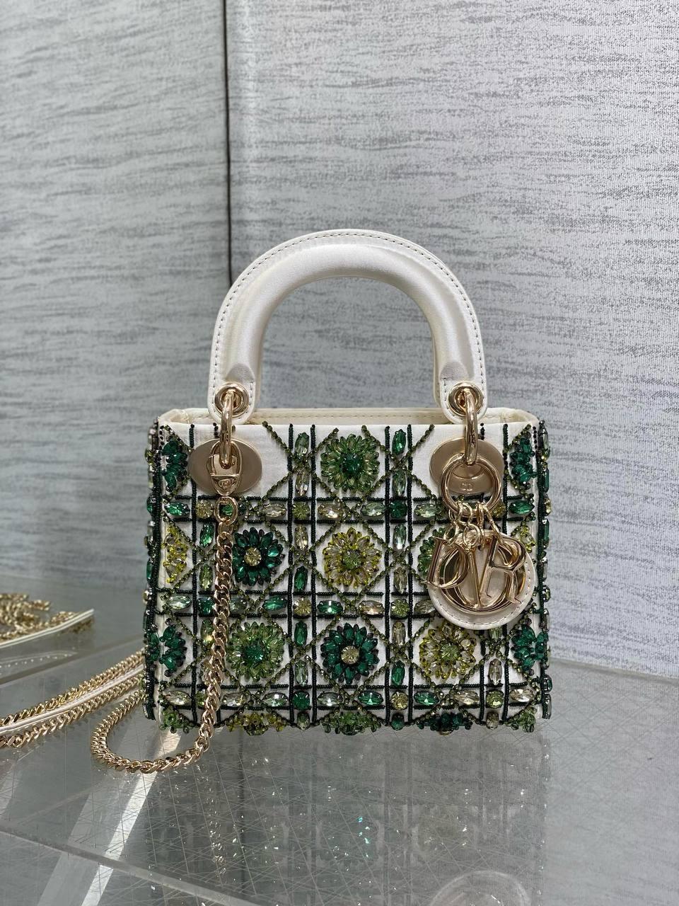 Christian Dior Mini Lady Sınırlı Sürüm - Glimmer of Luxury
