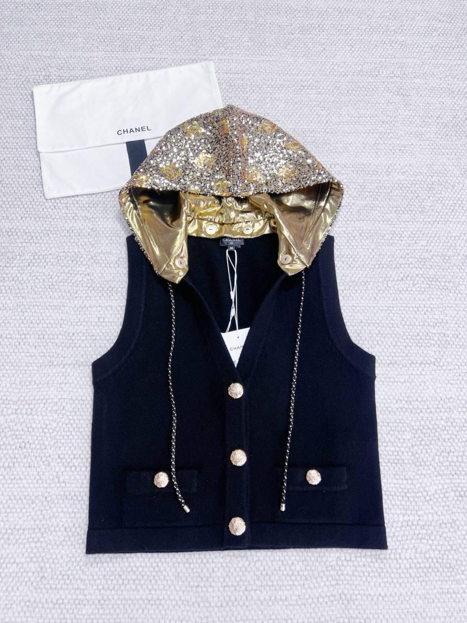 Chanel Siyah Kaşmir Yelek - Glimmer of Luxury