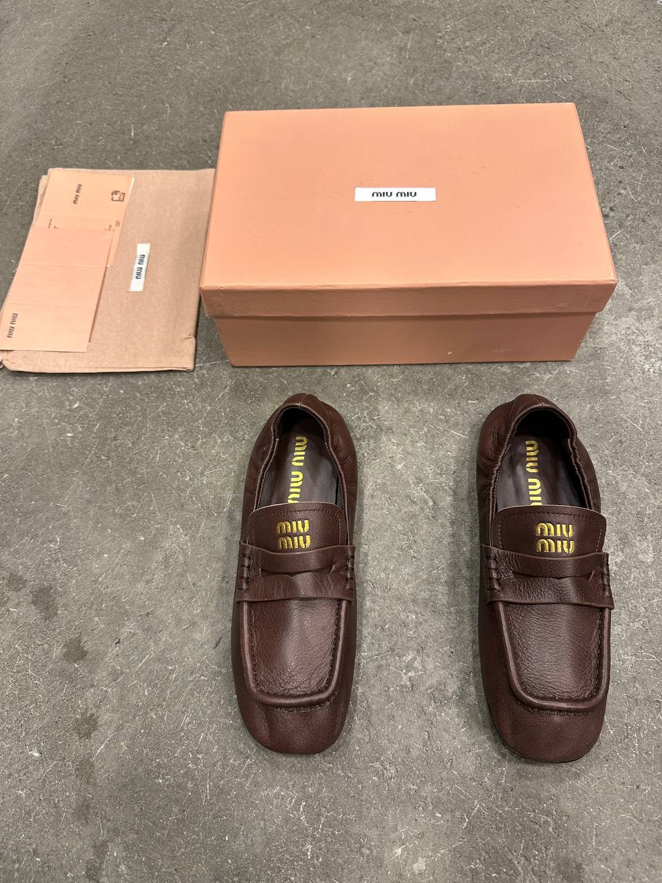 Miu Miu Nappa Deri Loaferler - Glimmer of Luxury