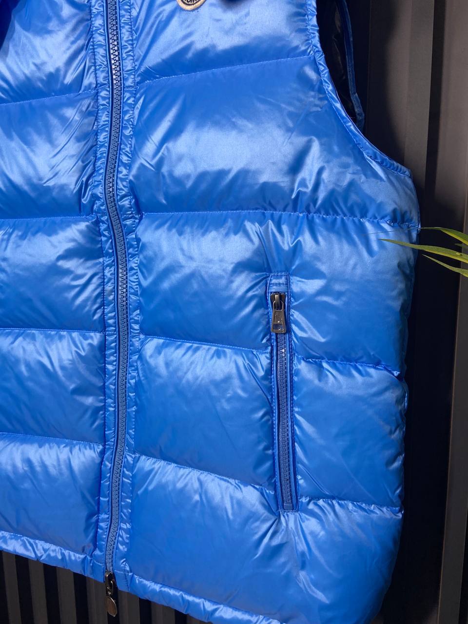 Moncler Kaz Tüyü Dolgulu Yelek - Glimmer of Luxury