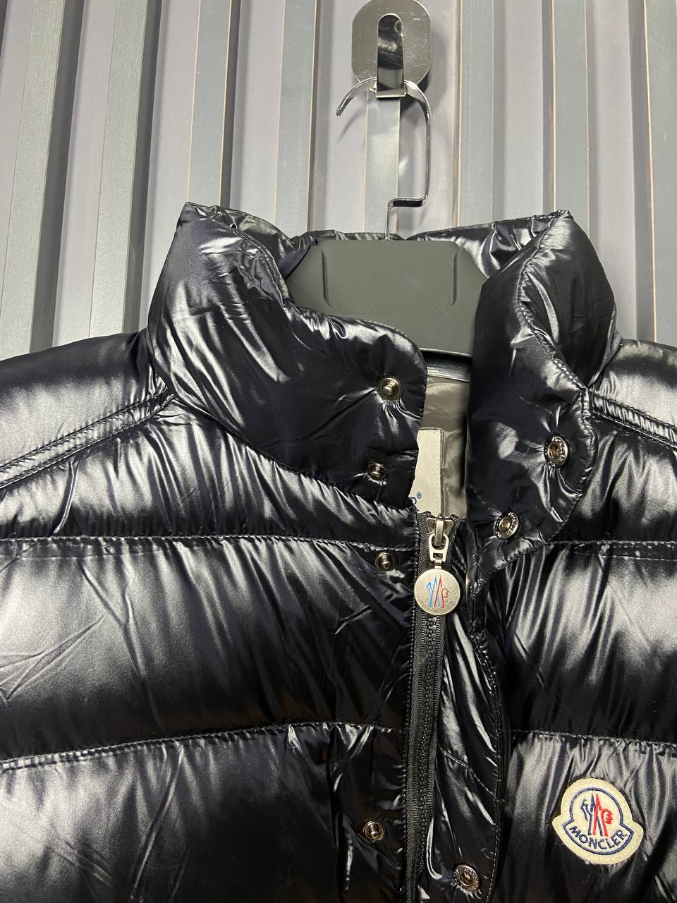 Moncler Kaz Tüyü Dolgulu Yelek - Glimmer of Luxury