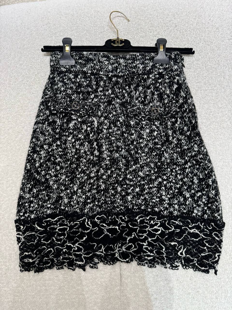 Chanel 25B Plaid Tweed Skirt