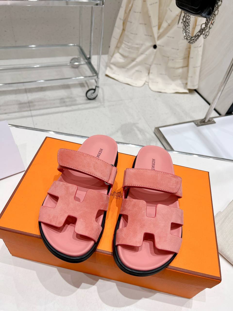 Hermès Chypre Sandaletler - Glimmer of Luxury