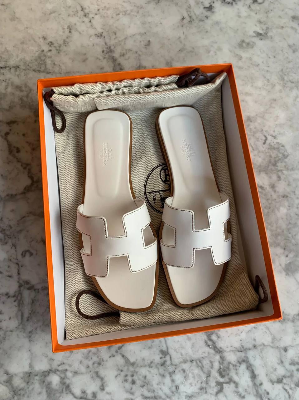 Hermes Oran Beyaz - Glimmer of Luxury