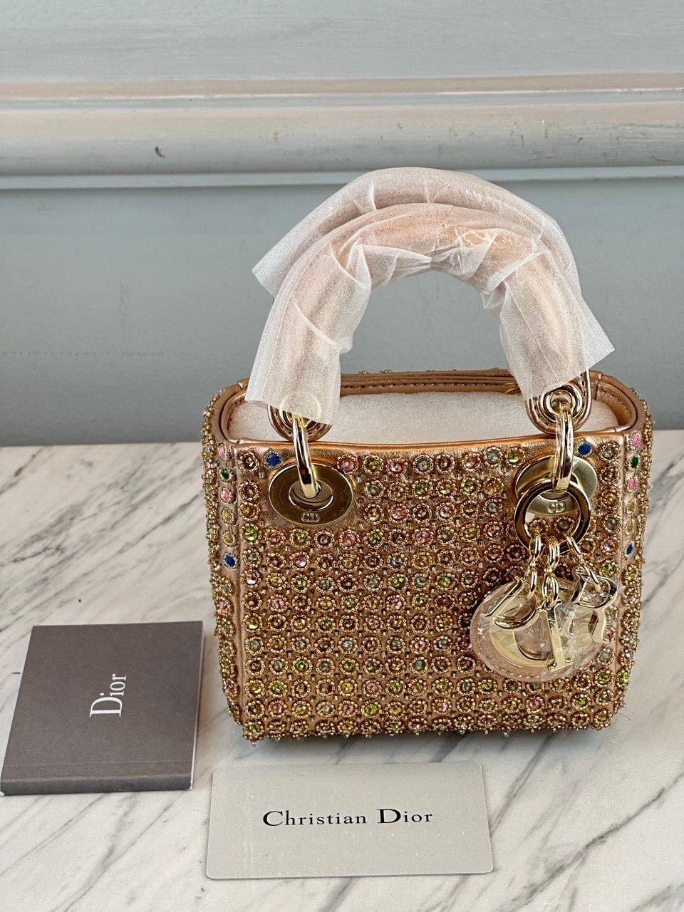 Christian Dior Lady Çanta Altın Taş Desenli - Glimmer of Luxury