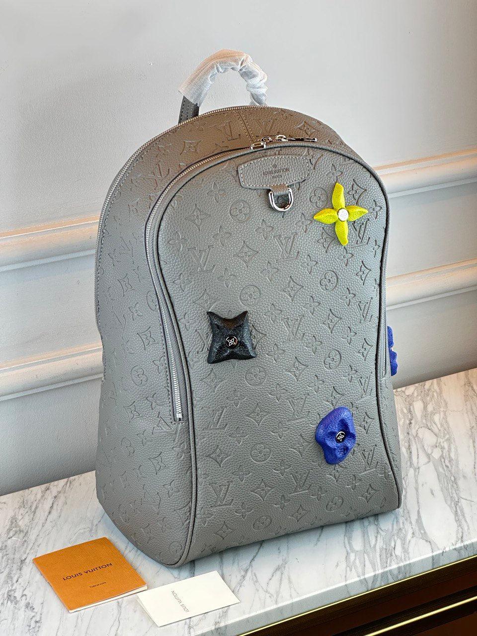 Louis Vuitton FW22 Gri Taurillon Monogram Tırmanma Elips Sırt Çantası - Glimmer of Luxury