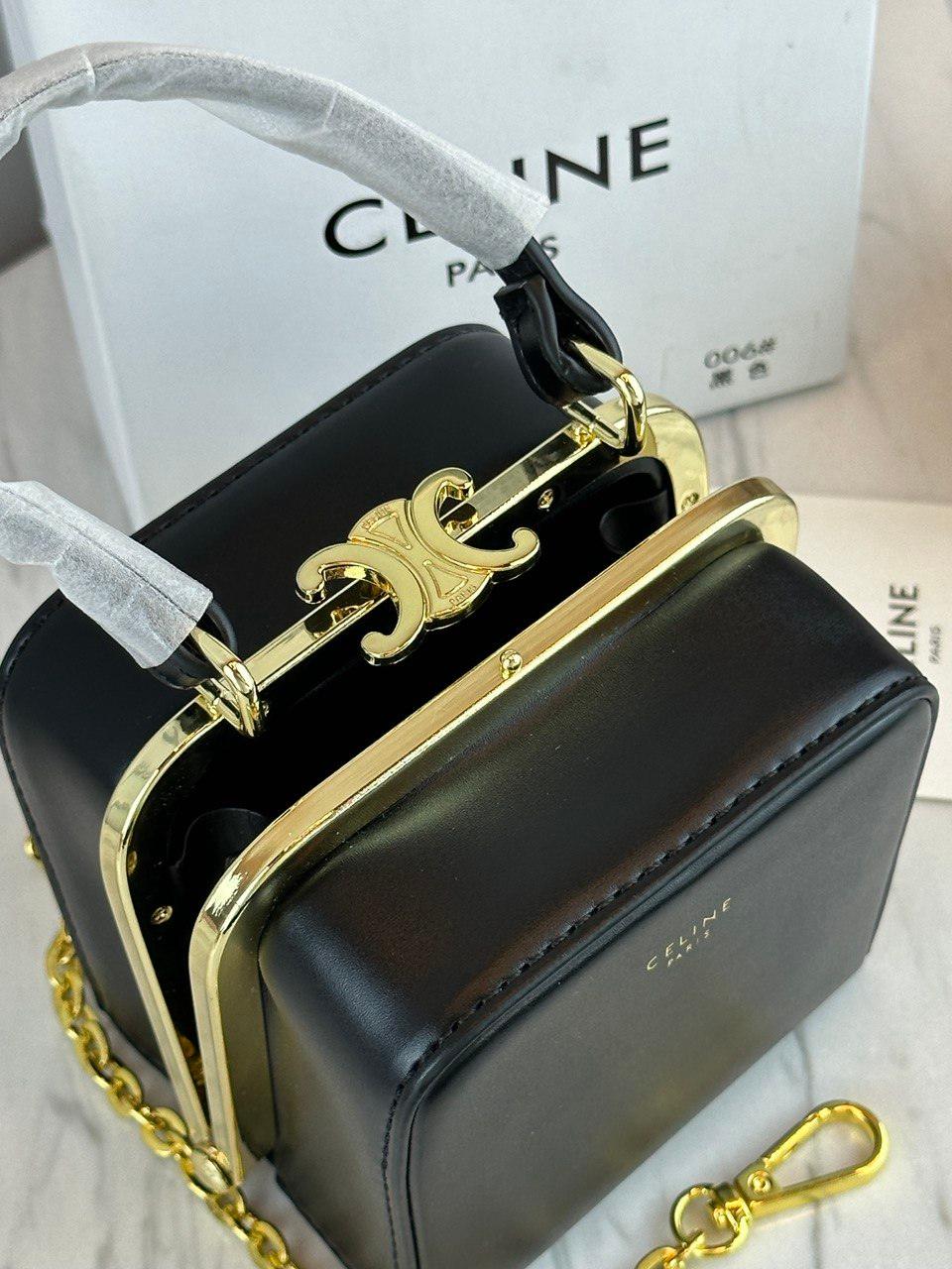 Dana Derisi Celine Triomphe Minaudiere Çanta - Glimmer of Luxury
