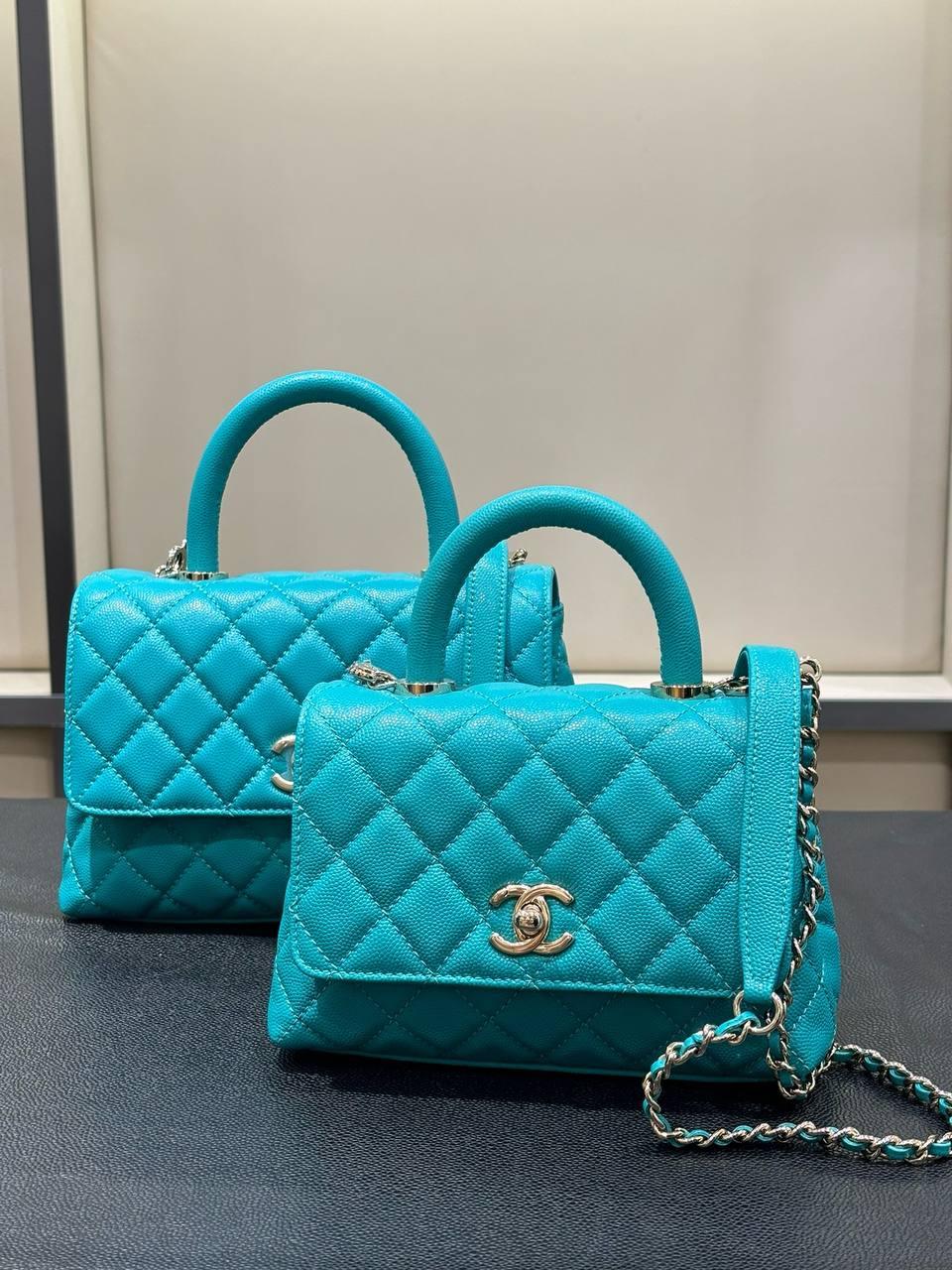 Chanel Küçük 24cm Coco Saplı Kapak Denizkızı Mavisi Havyar Deri Çanta - Glimmer of Luxury