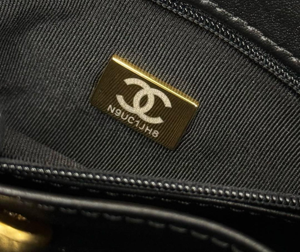Chanel Kelly Zamansız/Klasik tüvit çapraz askılı çanta - Glimmer of Luxury