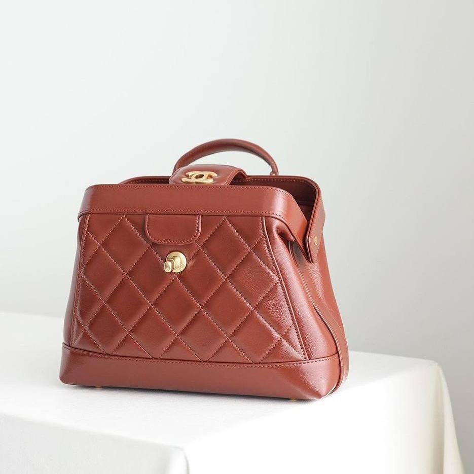 Chanel Üstten Saplı Mini Çanta - Glimmer of Luxury