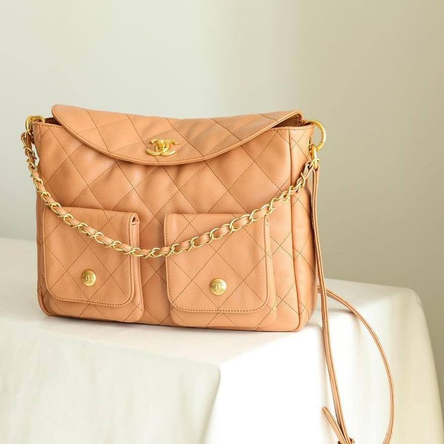 Chanel Askılı Çanta 30cm Büyük - Glimmer of Luxury