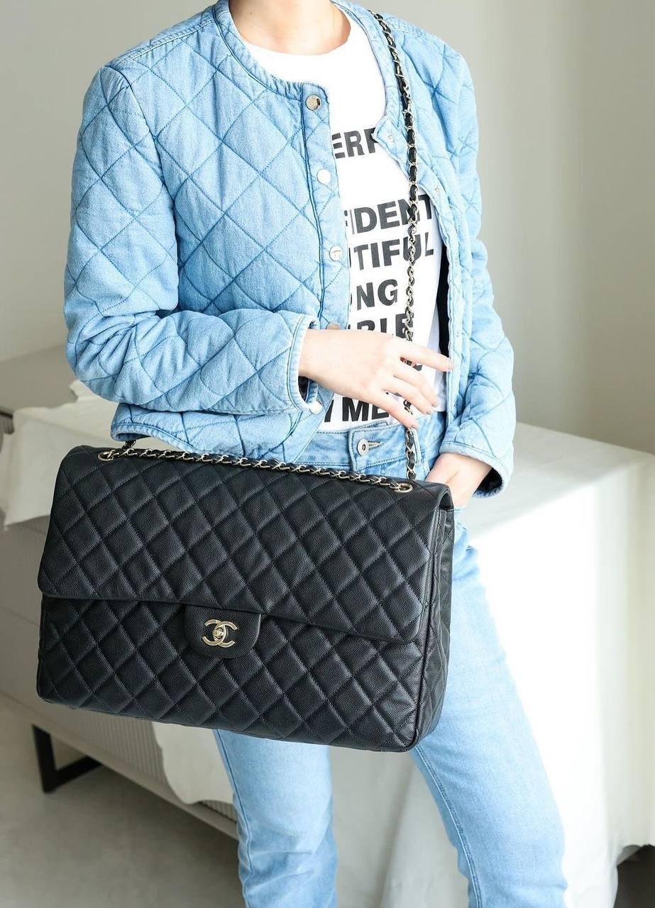 Chanel XXL Kapaklı Çanta Siyah Havyar Açık Altın Donanım 24C - Glimmer of Luxury