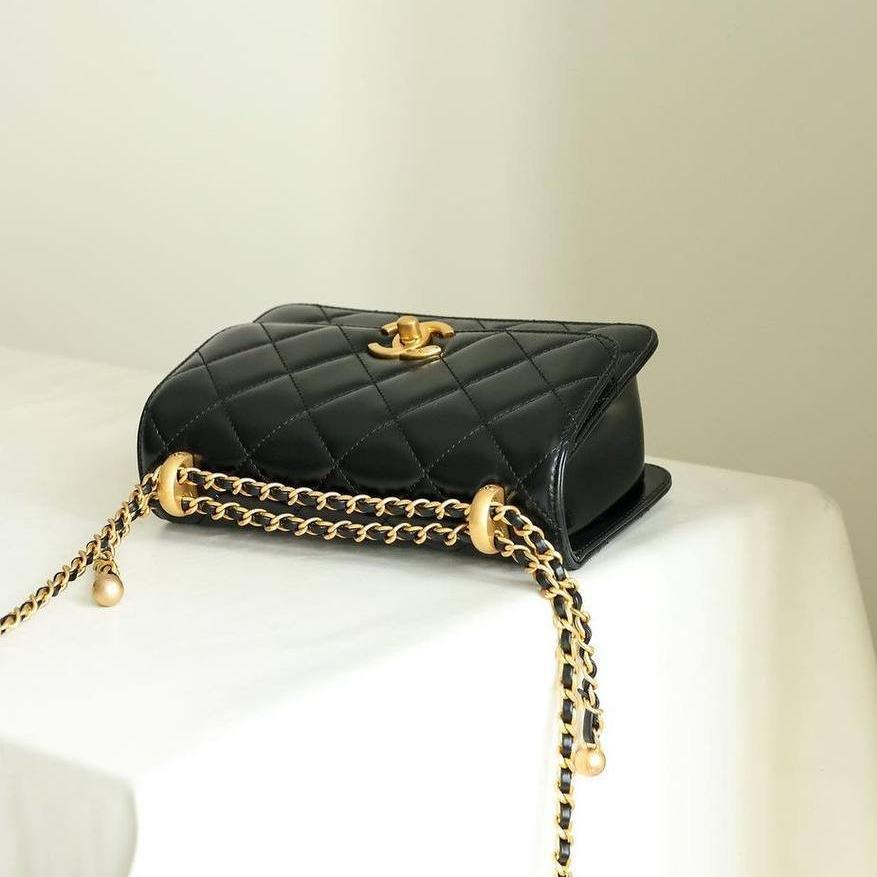 Chanel Mini Çift İnci Ezmesi 19cm Siyah Dana Derisi GHW - Glimmer of Luxury
