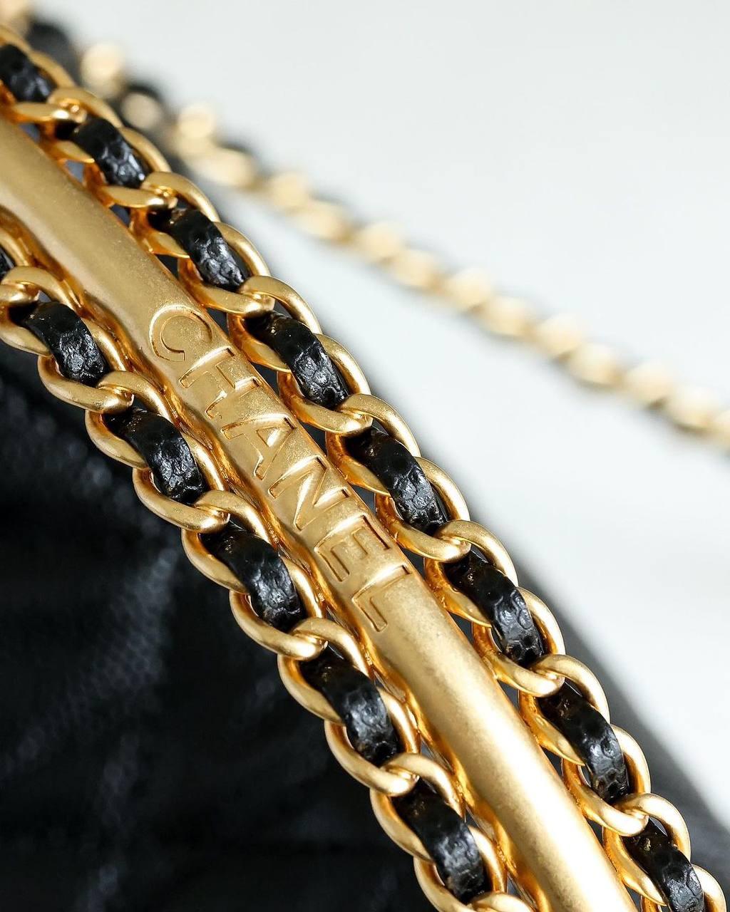 Chanel Zincirli Çanta - Glimmer of Luxury