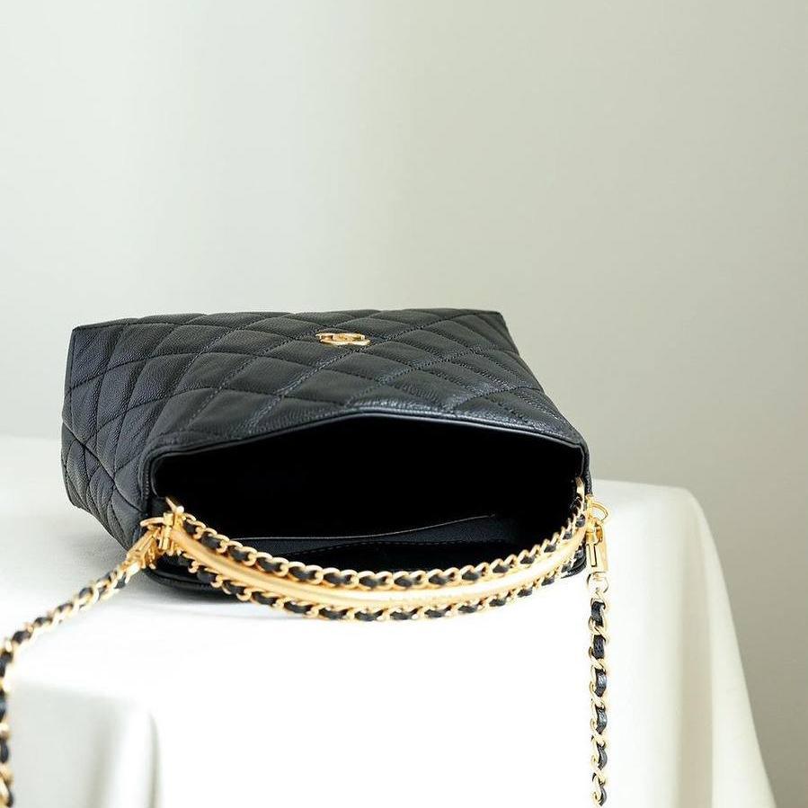 Chanel Zincirli Çanta - Glimmer of Luxury