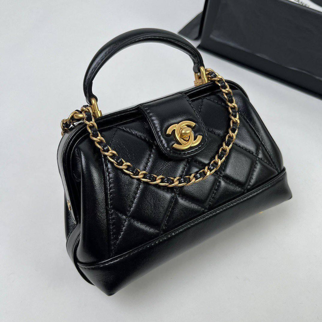 Chanel Üst Saplı Küçük Çanta - Glimmer of Luxury