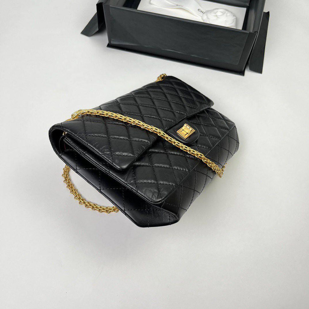 Chanel 2.55 El Çantası - Glimmer of Luxury