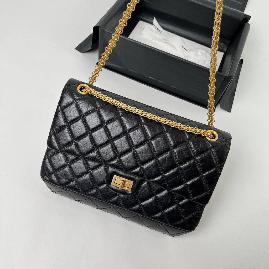 Chanel 2.55 El Çantası - Glimmer of Luxury