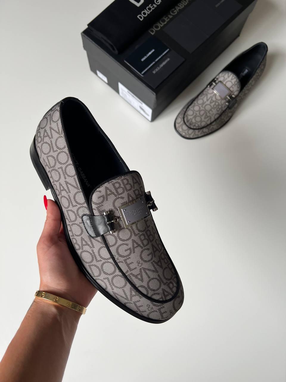 Dolce & Gabbana Logolu Jakarlı Mokasen Ayakkabı - Glimmer of Luxury