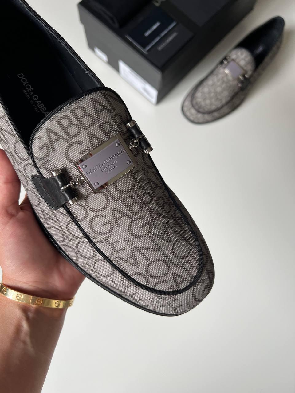 Dolce & Gabbana Logolu Jakarlı Mokasen Ayakkabı - Glimmer of Luxury